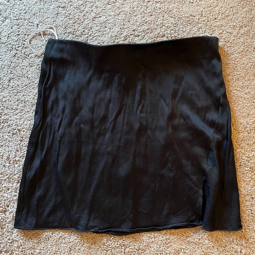 Aritzia Wilfred Black Mini Skirt